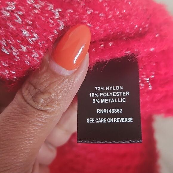 Torrid Eyelash Lurex Crew Pullover Sweater With Snowflake Red & Silver 1X 14-16 - Picture 9 of 16